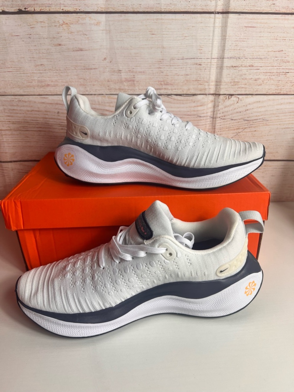 NIKE Reactx Infinity Run 4 Size 6.5 MEN